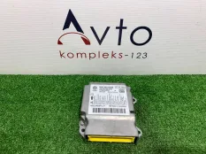 Блок управления airbag Audi Q3