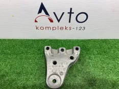 Кронштейн двигателя Volkswagen Polo