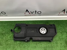 Декоративная крышка двигателя Audi A3