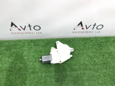 Моторчик стеклоподъемника Mercedes-Benz E-Class