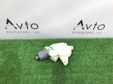 Моторчик стеклоподъемника Mercedes-Benz E-Class