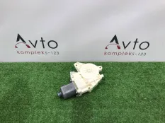 Моторчик стеклоподъемника Mercedes-Benz C-Class