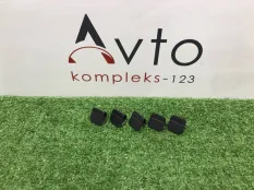 Клипса шумоизоляции капота Audi A5