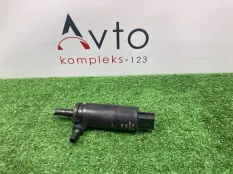 Насос омывателя фар Audi Q3