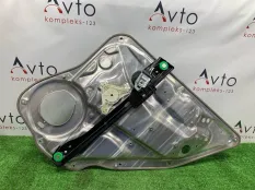 Стеклоподъемник Mercedes-Benz C-Class