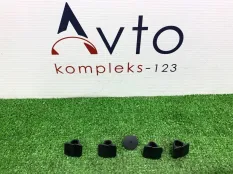 Клипса шумоизоляции капота Audi A5