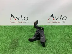 Кронштейн фары Audi TT