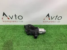Моторчик стеклоподъемника Volkswagen Jetta