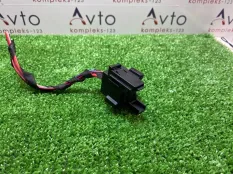 Разъем Audi Q3