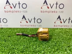 Разъем Audi A4