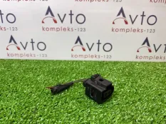 Разъем Audi Q3