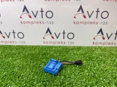 Разъем Audi Q3