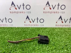 Разъем Audi Q3