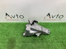 Кронштейн двигателя Mercedes-Benz E-Class