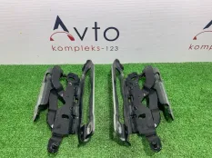 Петля капота Mercedes-Benz C-Class