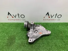 Кронштейн компрессора Volkswagen Tiguan