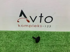 Крепление радиатора Mercedes-Benz C-Class