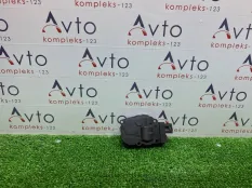 Сервопривод заслонок печки Mercedes-Benz E-Class