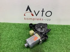 Моторчик стеклоподъемника Audi A3