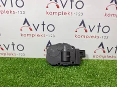 Сервопривод заслонок печки Audi A4