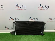 Радиатор кондиционера Audi A1