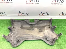 Защита двигателя Mercedes-Benz E-Class