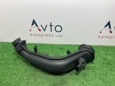 Патрубок интеркулера Audi A1