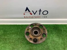 Ступица Mercedes-Benz C-Class