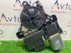 Моторчик стеклоподъемника Audi A3