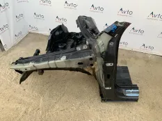 Лонжерон Audi Q3