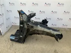 Лонжерон Audi Q3