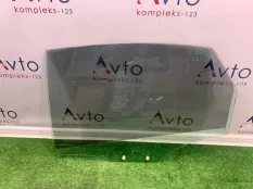 Стекло двери Audi A6