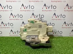 Замок двери Audi A6