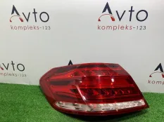 Фонарь Mercedes-Benz E-Class