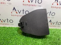 Кронштейн аварийного знака Audi A4