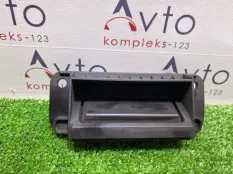Ручка открывания багажника Mercedes-Benz C-Class