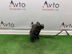 Суппорт тормозной Audi Q3