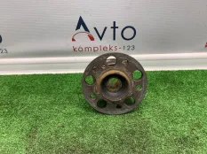 Ступица Mercedes-Benz E-Class