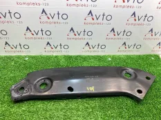 Кронштейн фары Volkswagen Jetta