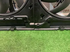 Диффузор радиатора Audi A4