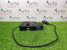 Замок капота Audi A3