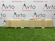 Крышка салонного фильтра Audi A4