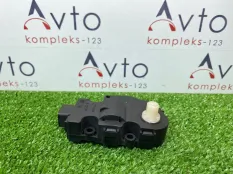 Сервопривод заслонок печки Audi A4
