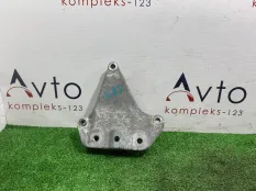 Кронштейн акпп Audi A3
