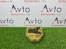 Крепление радиатора Audi A3