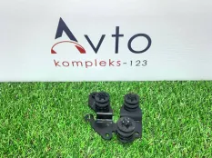 Кронштейн блока ABS Volkswagen Passat Variant