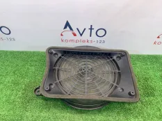 Сабвуфер Audi A6