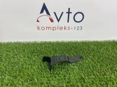 Кронштейн Audi A6