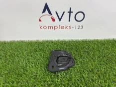 Ответная часть замка капота Audi A6