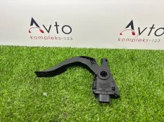 Педаль газа Audi A6